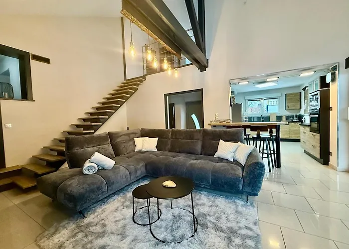 Notre écrin Vosgien - De Prestige, Spa&jeux Hébergement de vacances Plainfaing